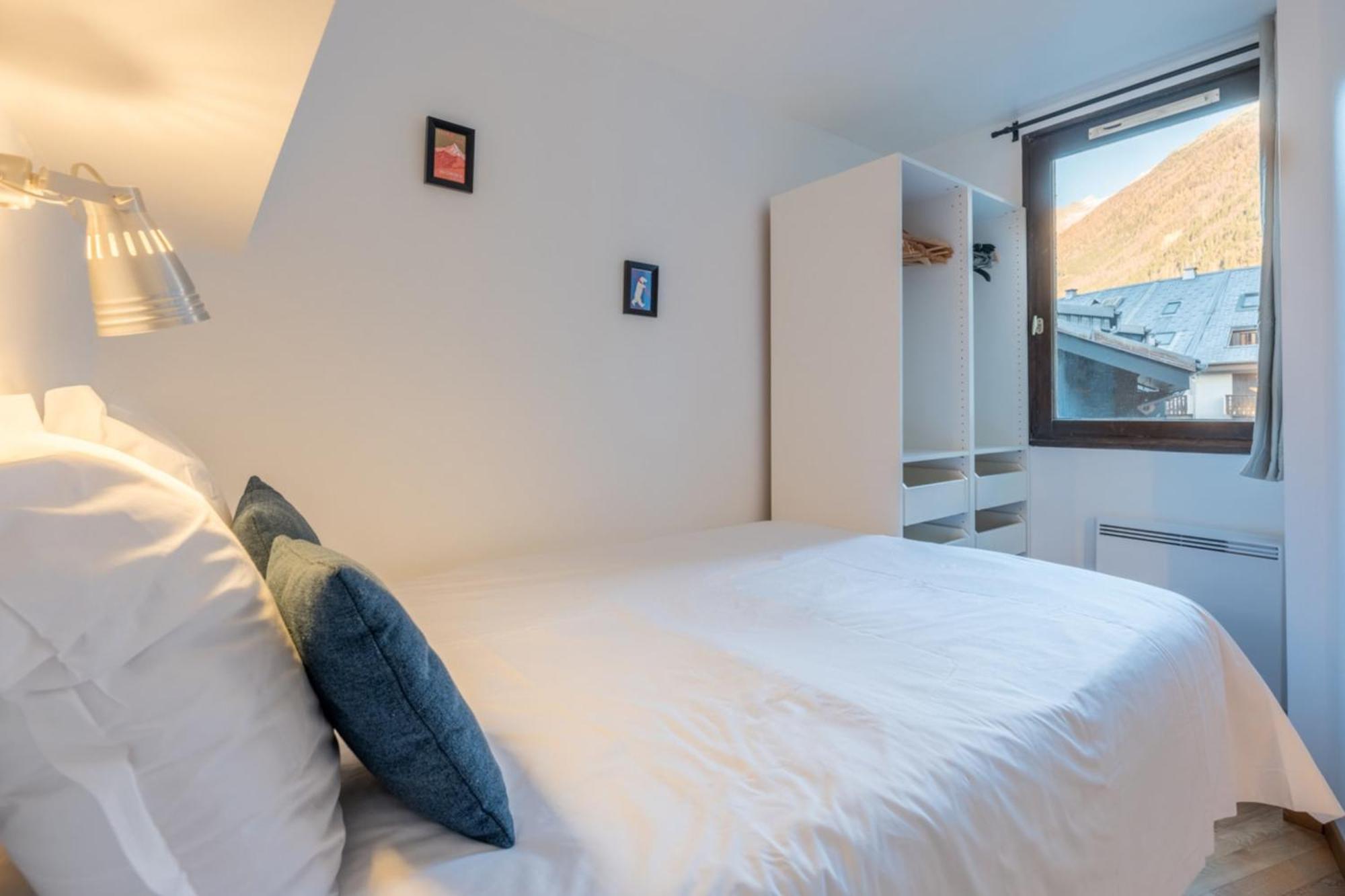 32m With Balcony View On The Mountain Apartment *
